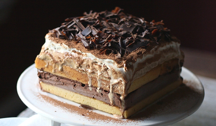 კარგად ცნობილი იტალიური დესერტის, ტირამისუს, ეს ნაირსახეობა განსაკუთრებით გემრიელია.