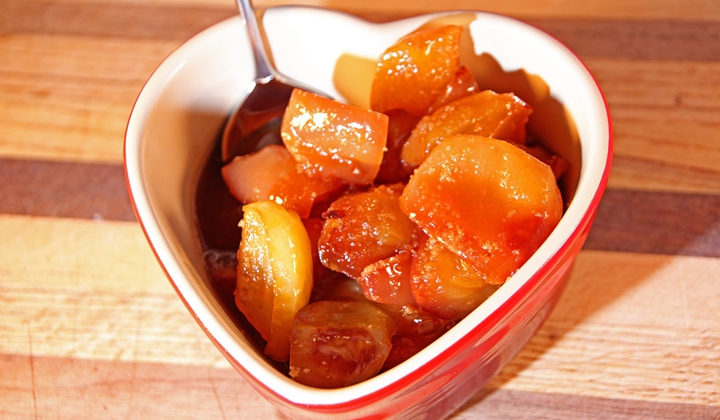 კარამელიზებული ვაშლის კომპოტი – საოცარი არომატით მხოლოდ 20 წუთში!